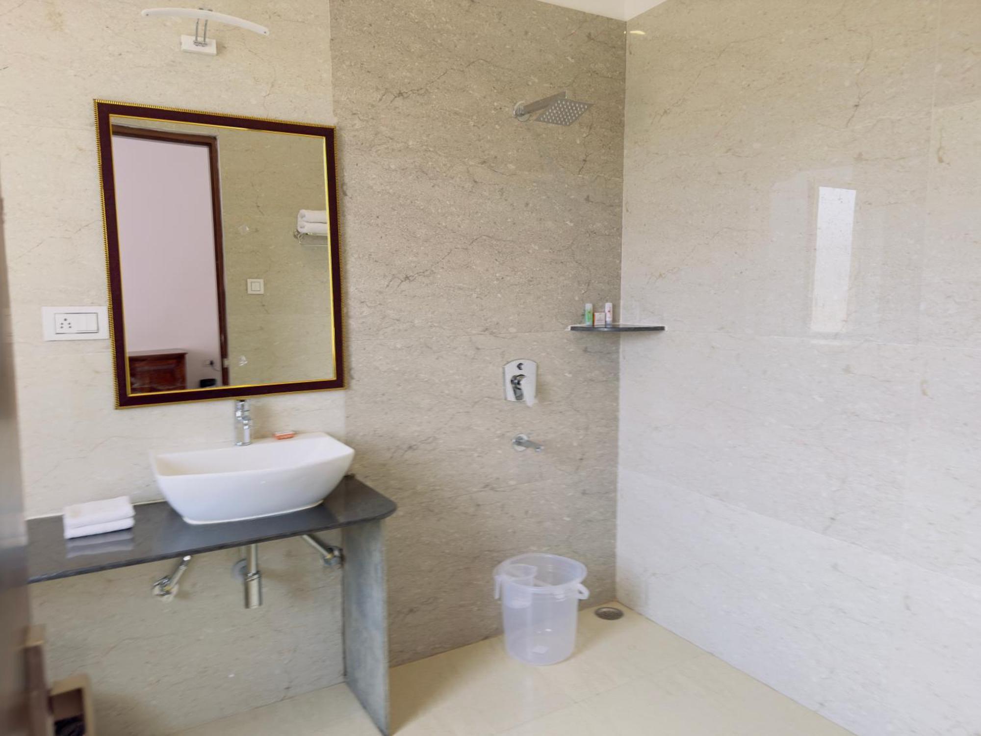 Jag Aravali Resort Udaipur By Naina Staycation - Best For Corporate Events - Family Parties - Mice Exterior photo