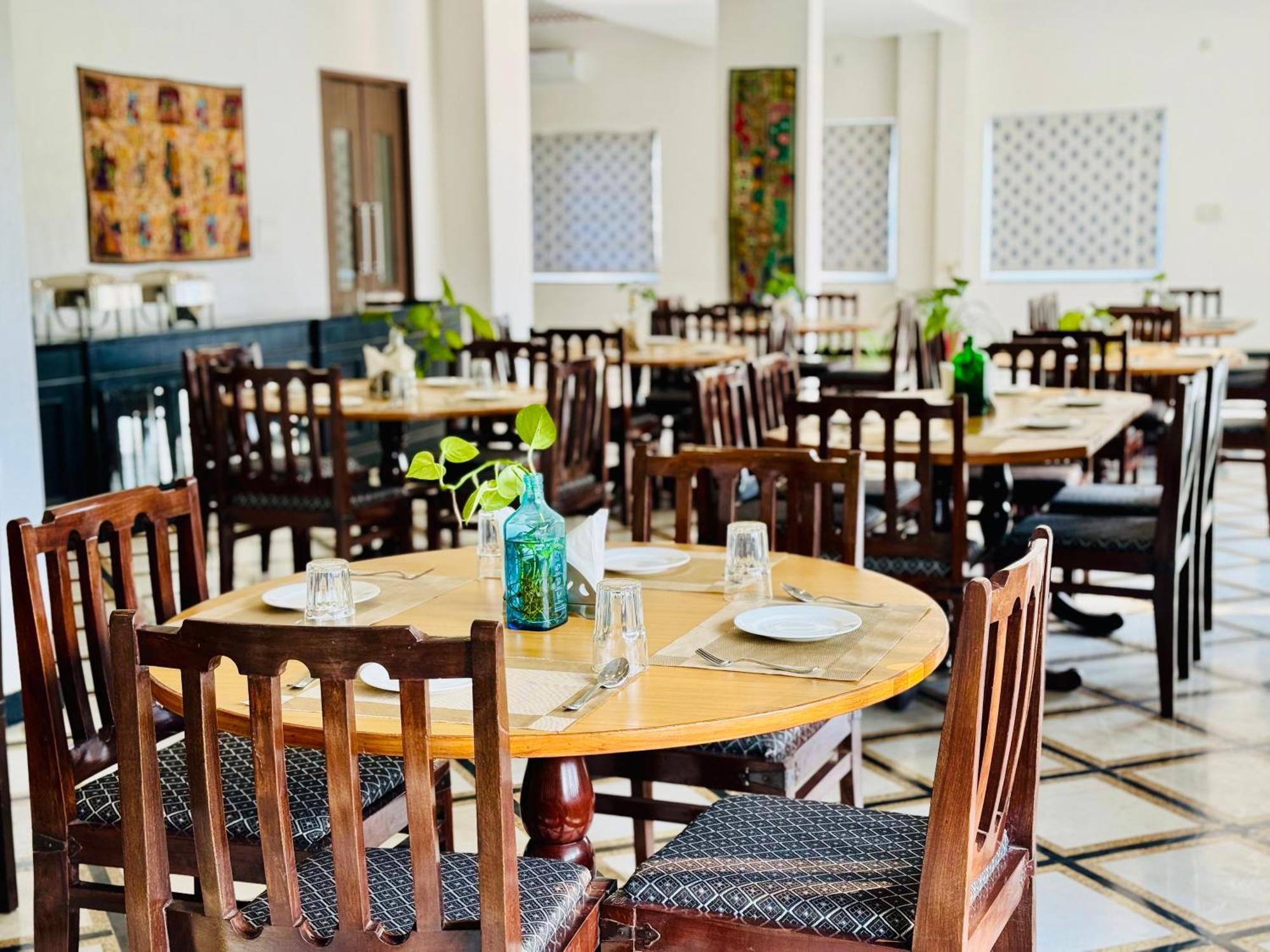 Jag Aravali Resort Udaipur By Naina Staycation - Best For Corporate Events - Family Parties - Mice Exterior photo